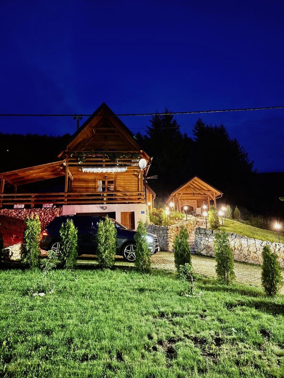 Casa Mia Resort Купрес Екстериор снимка