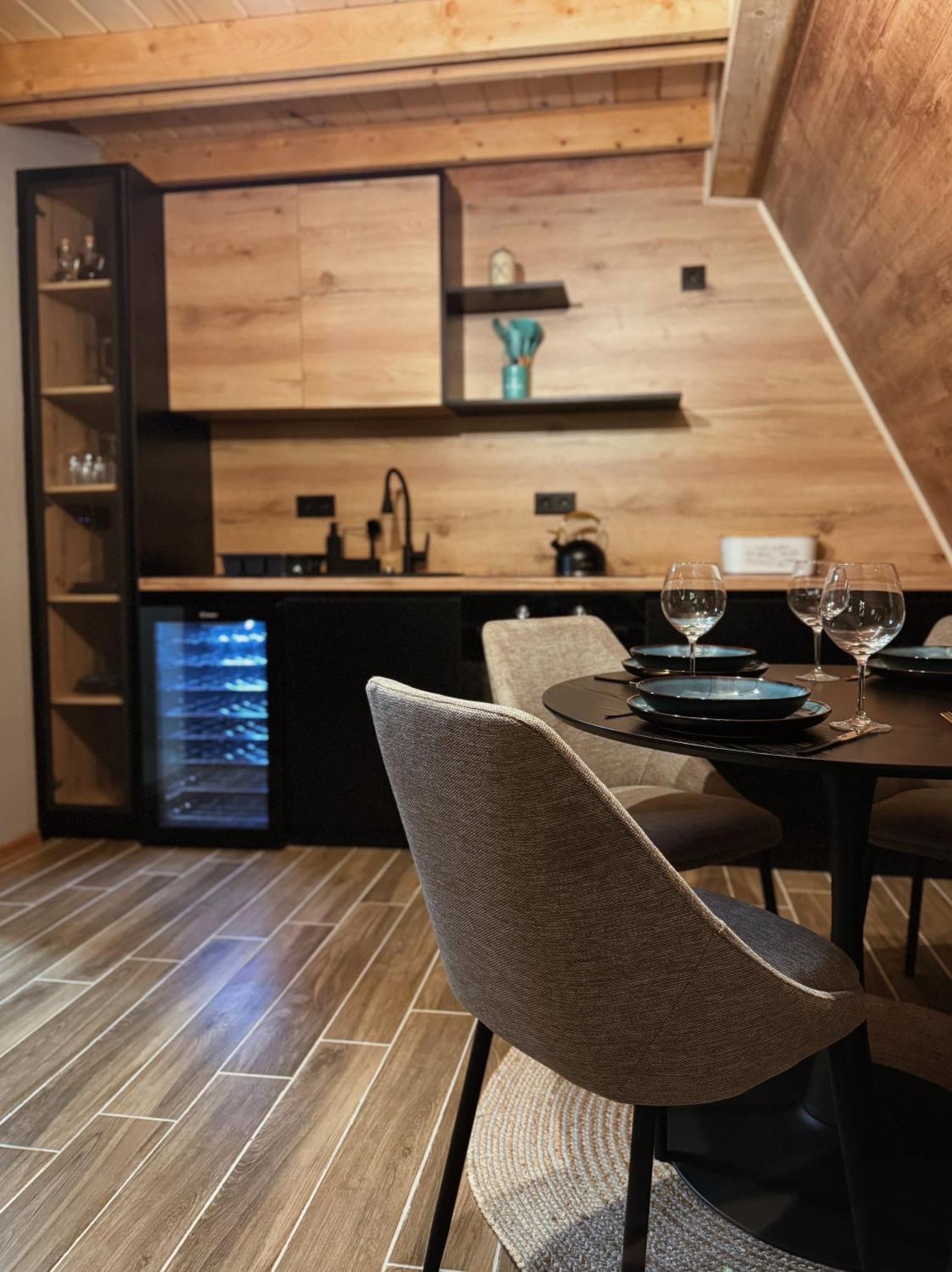 Casa Mia Resort Купрес Екстериор снимка