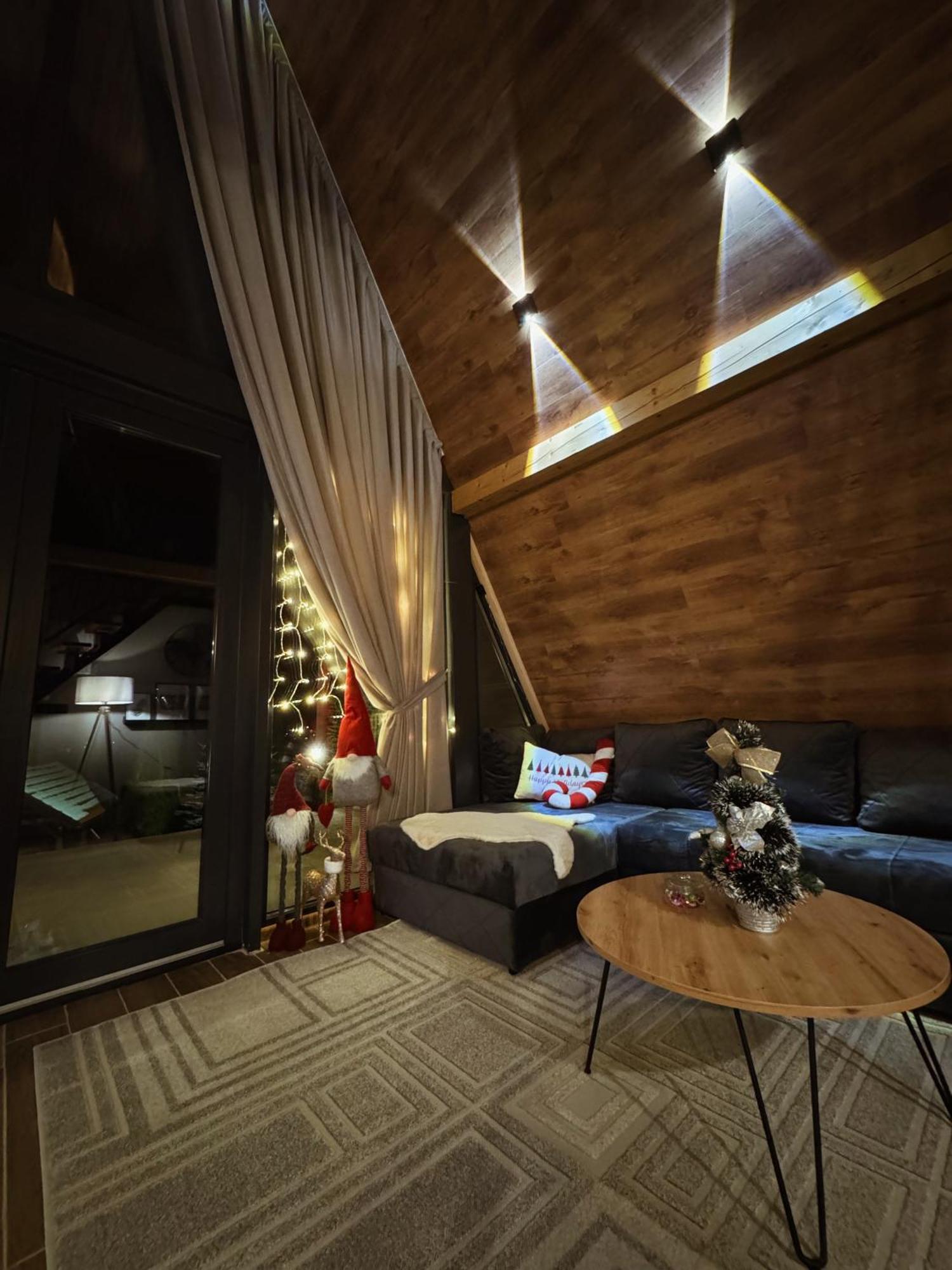 Casa Mia Resort Купрес Екстериор снимка